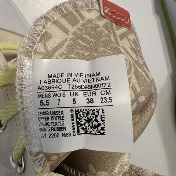 Converse Run Star Legacy CX Mi Gente Mi Alegria Women’s Size 7 Men’s Size 5.5 - Picture 6 of 9